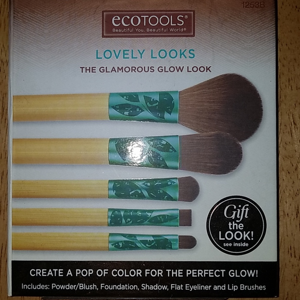 Ecotools the glamorous glow look brushes